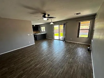 645 W Firehawk Dr — Photo 4