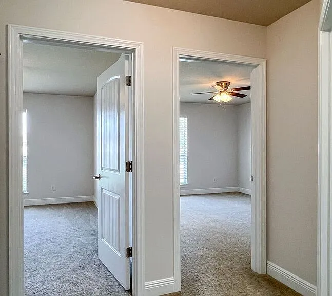 2080 Stennis Dr — Photo 28