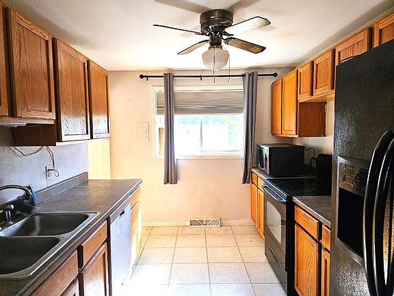 5th image of 3772 S Green Ct