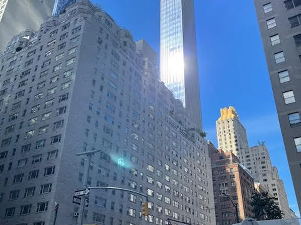 100 West 57th Street 2H image 1 of 10