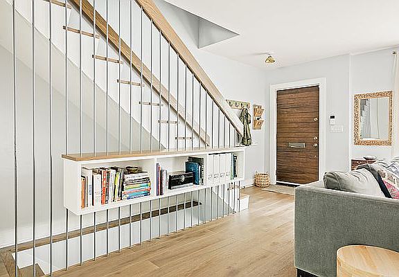 3rd image of 337 22nd St #A