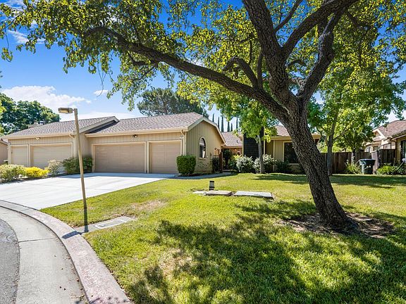 3rd image of 2153 Darnis Cir