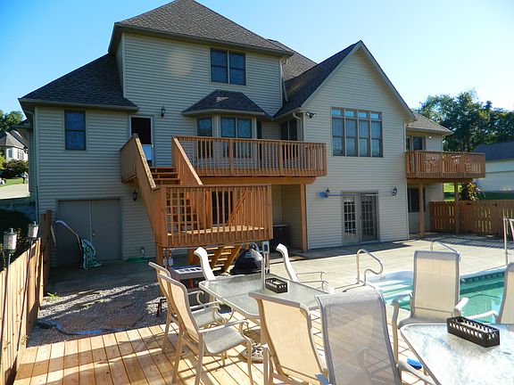 Sun deck view