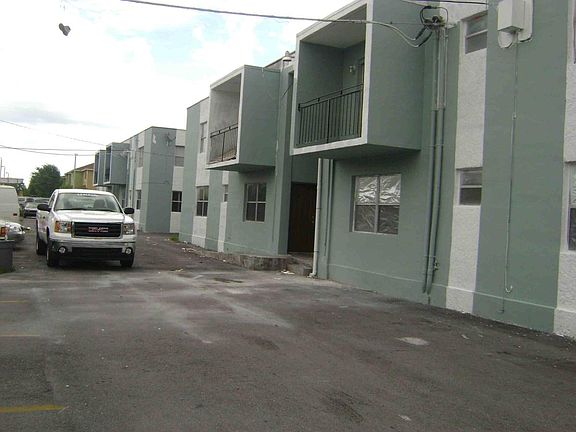 5th image of 2311 Atlantic Ave APT 03