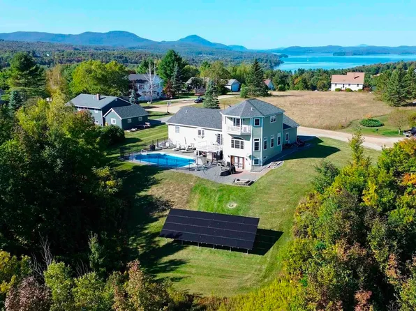 80 Roberge Street, Newport City, VT 05855