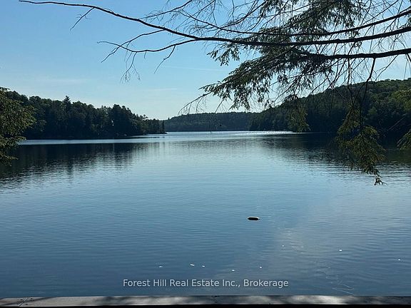 4th image of 1293 Causeway Dr