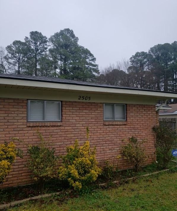 2nd image of 2505 Summer Grove Dr