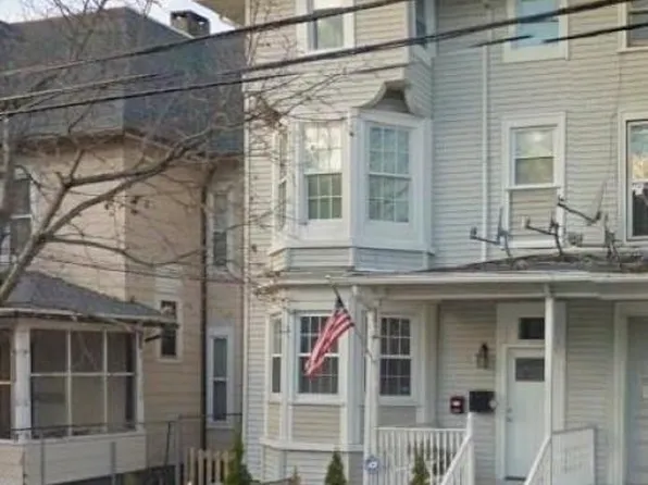 42 Cottage Street, Bridgeport, CT 06605