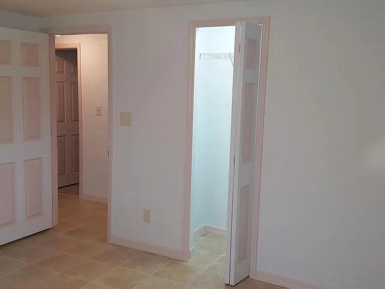 1465 NE Oak Lane Dr — Photo 14