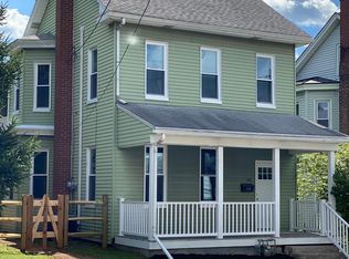 116 S 5th St, Emmaus, PA 18049