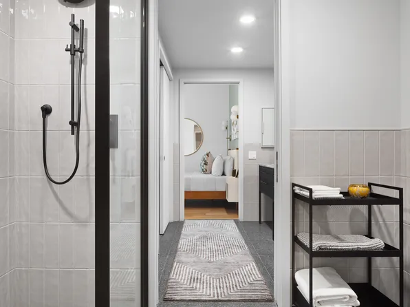 547 West 47th Street image 10 of 31