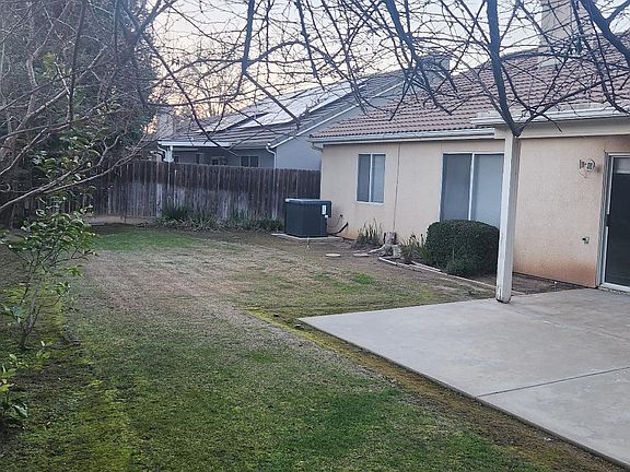 5th image of 2573 E Pryor Dr