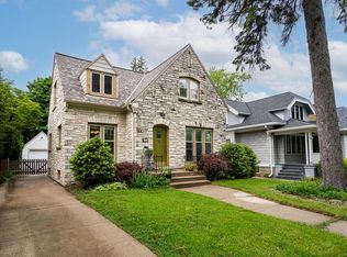 4309 N Morris Blvd, Shorewood, WI 53211