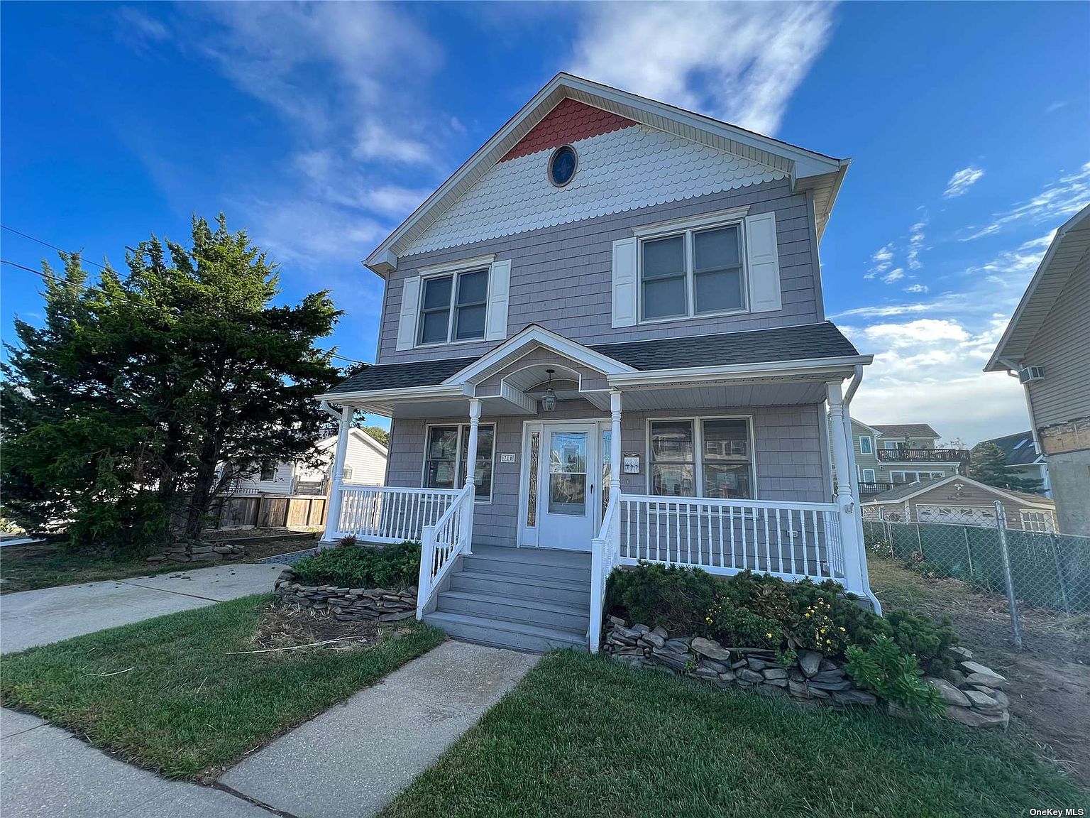 714 S 8th Street, Lindenhurst, NY 11757 Zillow