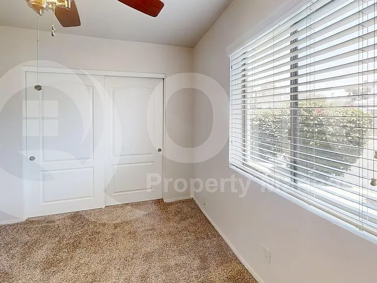303 N Miller Rd #1005 — Photo 13