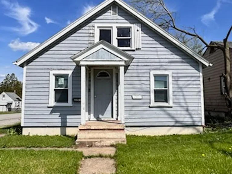 3801 Lafayette St — Photo 1