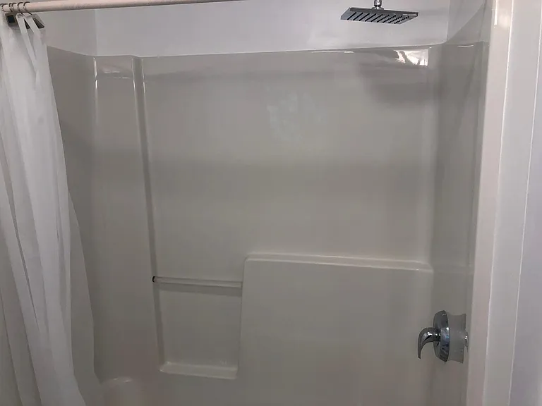 18 Russell Pl — Photo 28