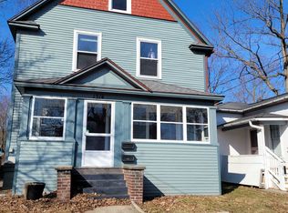 Oak St 1314, Kalamazoo, MI 49008