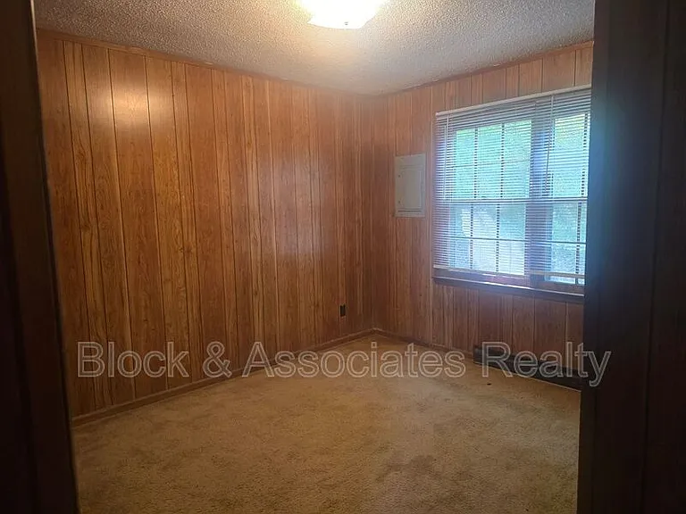106 Thomas St #A — Photo 6