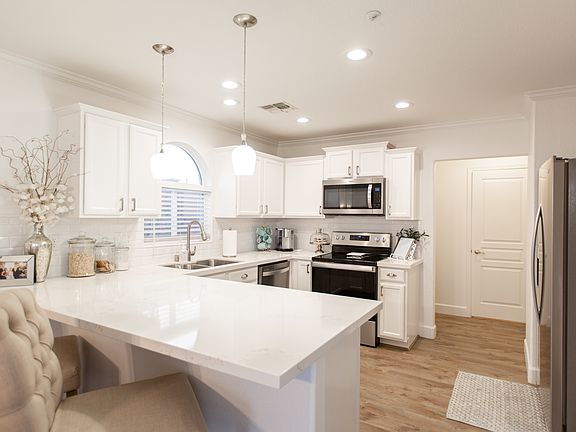 4th image of 15550 N Frank Lloyd Wright Blvd Unit 1016