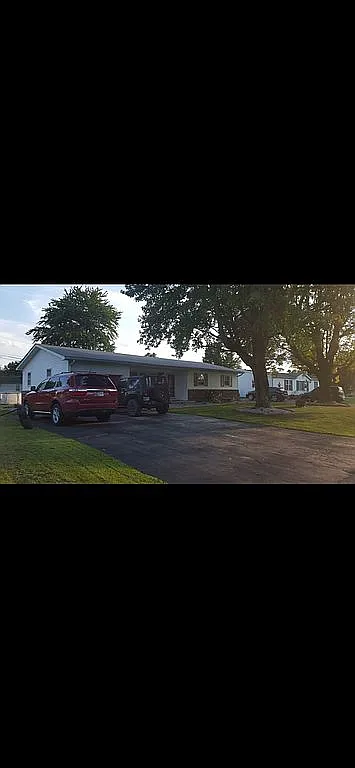 355 Gary Ave photo 1