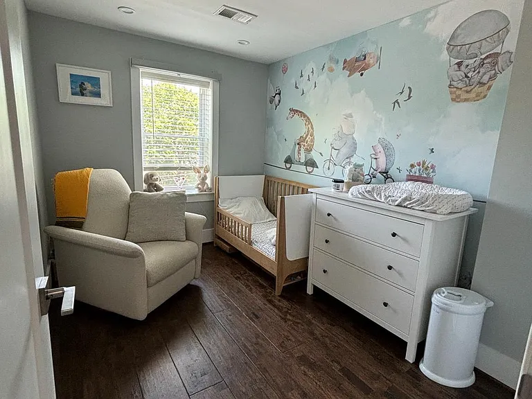 621 Longfellow St NW — Photo 9