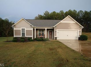 119 Amhurst Dr, West Point, GA 31833