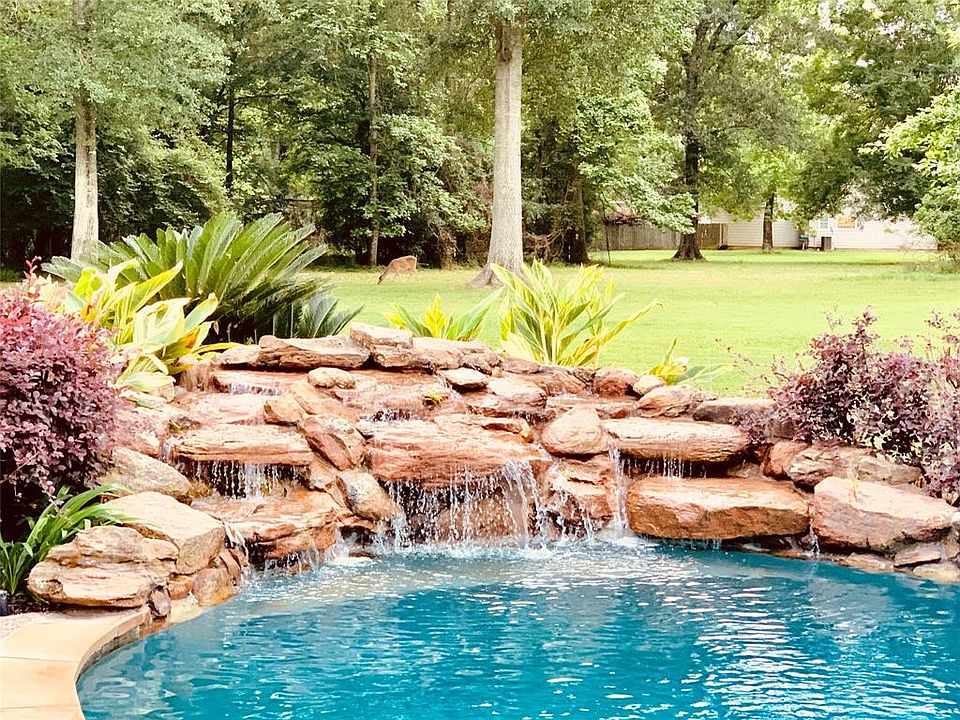 1st image of 150 Lago Trace Dr