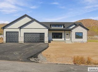 2464 Old Canyon Dr, Inkom, ID 83245