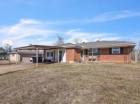 4833 Del Crest Dr, Del City, OK 73115