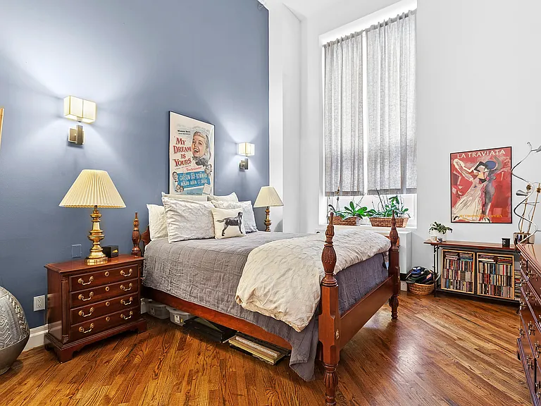 121 W 20th St #2D — Photo 7