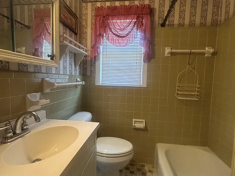 170 Highland Park Cir — Photo 5