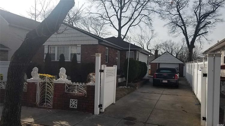 1st image of 220-44 137th Ave