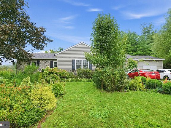 2nd image of 6 Boro Line