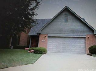 5006 Beechwood Rd, Avon, IN 46123