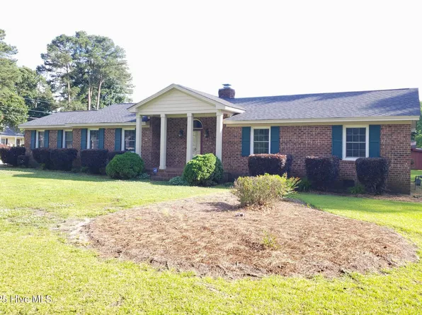 3902 Little John Drive N, Wilson, NC 27896