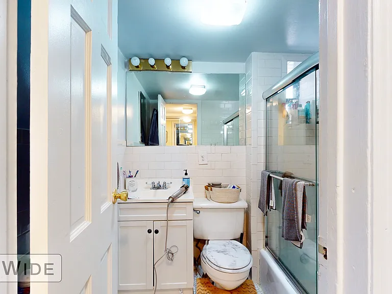 186 2nd Ave #2F — Photo 5