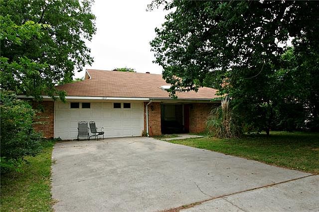 1st image of 1207 Avenue C