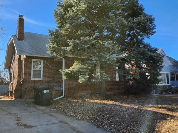 2859 Iowa St