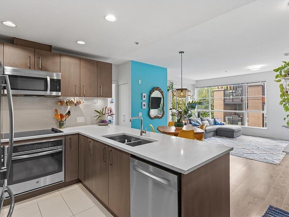 1st image of 5981 Gray Ave #313