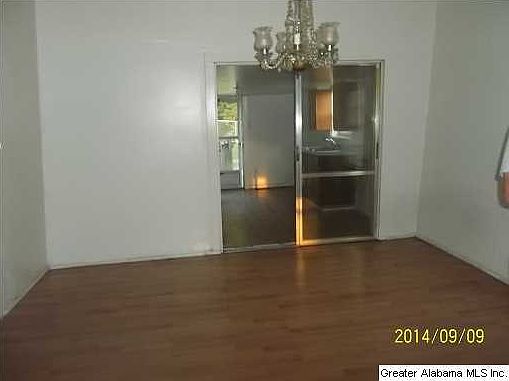 3rd image of 1585 Camille St