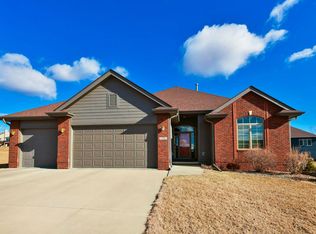 1501 Preston Cir, Council Bluffs, IA 51503