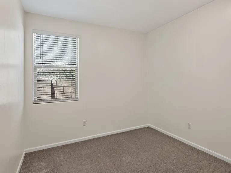 6845 E Camino Naife — Photo 17