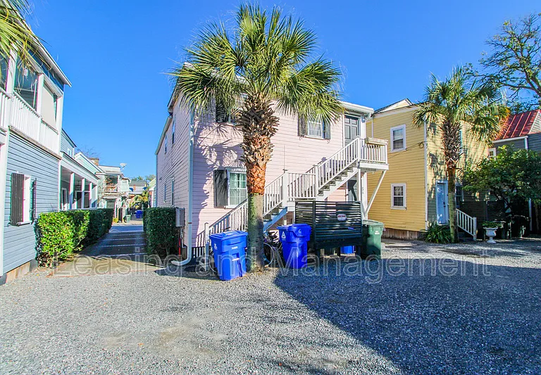 5 Kracke St #B — Photo 1