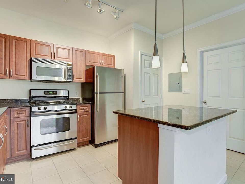 2nd image of 12953 Centre Park Cir APT 220