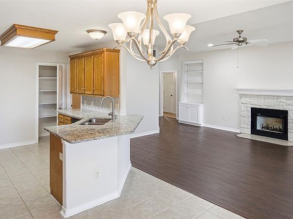 3rd image of 205 Rugen Ln