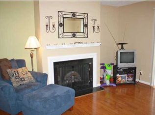 1117 La Fontenay Ct, Louisville, KY 40223