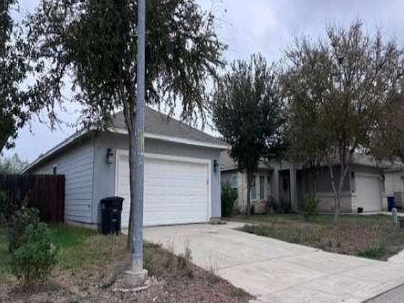 3rd image of 9426 Butterfly Bnd