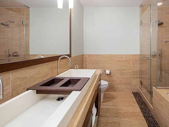 5th image of 250 E 53rd St APT 2803
