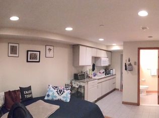 65 Clarendon St #2B, Boston, MA 02116